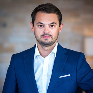 Cezary Kulesza - Biuro sprzedaży FIrmus Group